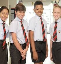 زي الموحد مدارس الرياض