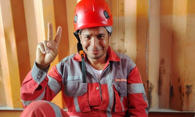 زي موحد بالرياض