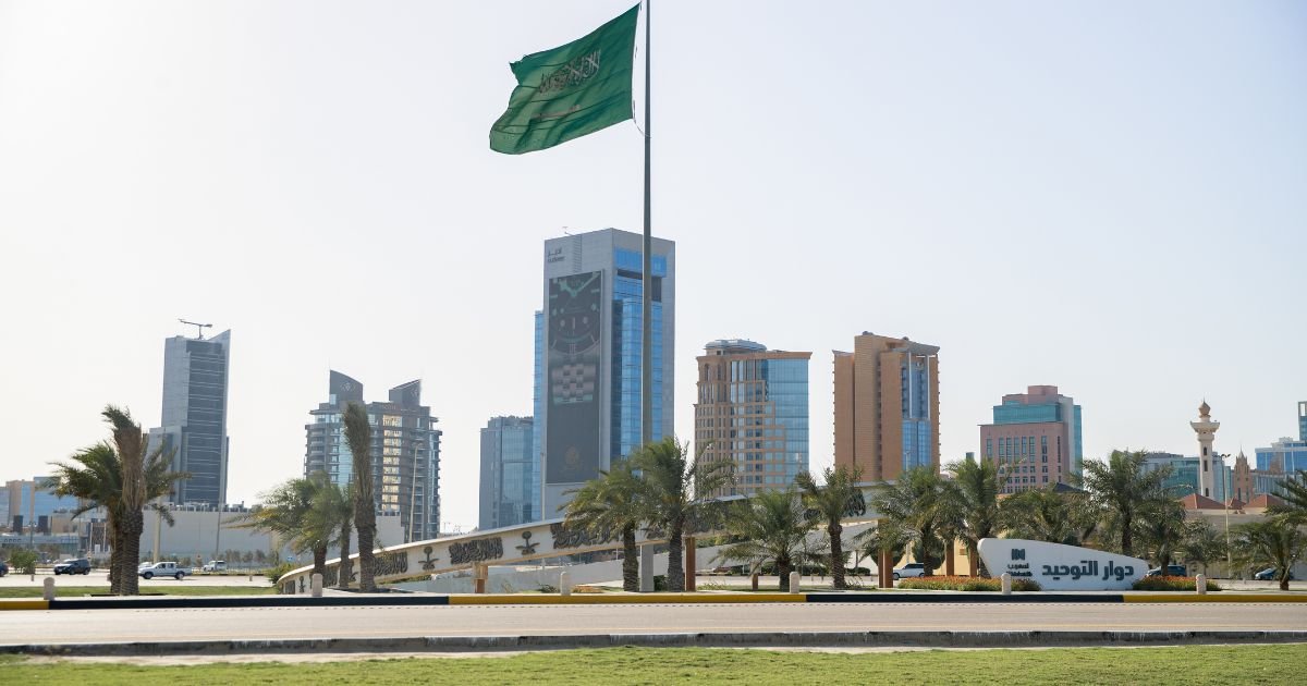 مزايا الإقامة المميزة في السعودية: فرص لا تنتهي