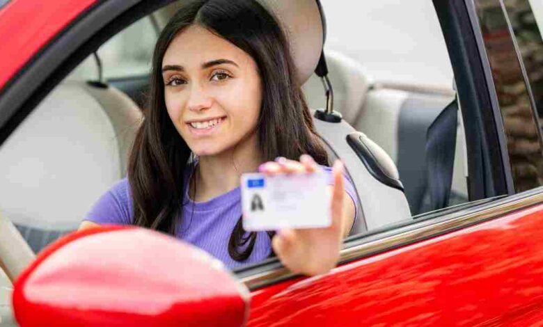 كيفية تجديد رخصة قيادة المرأة عبر منصة أبشر
