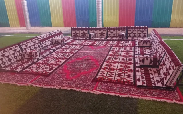 جلسات عربية لمناسبة خارجية
