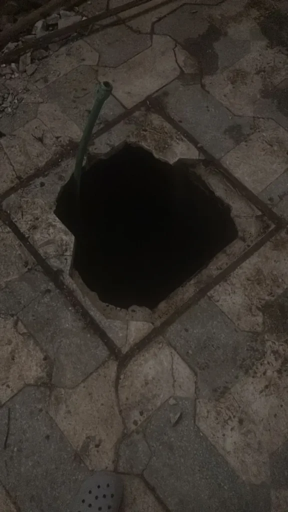 وايت شفط بيارات في حي سكني